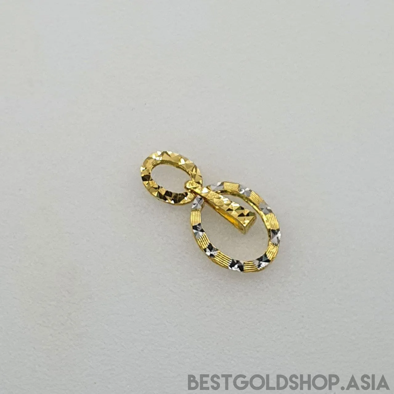 22k / 916 Gold Designer Pendant V2