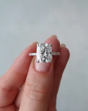 4.0ct Antique Cushion Cut Moissanite Engagement Ring