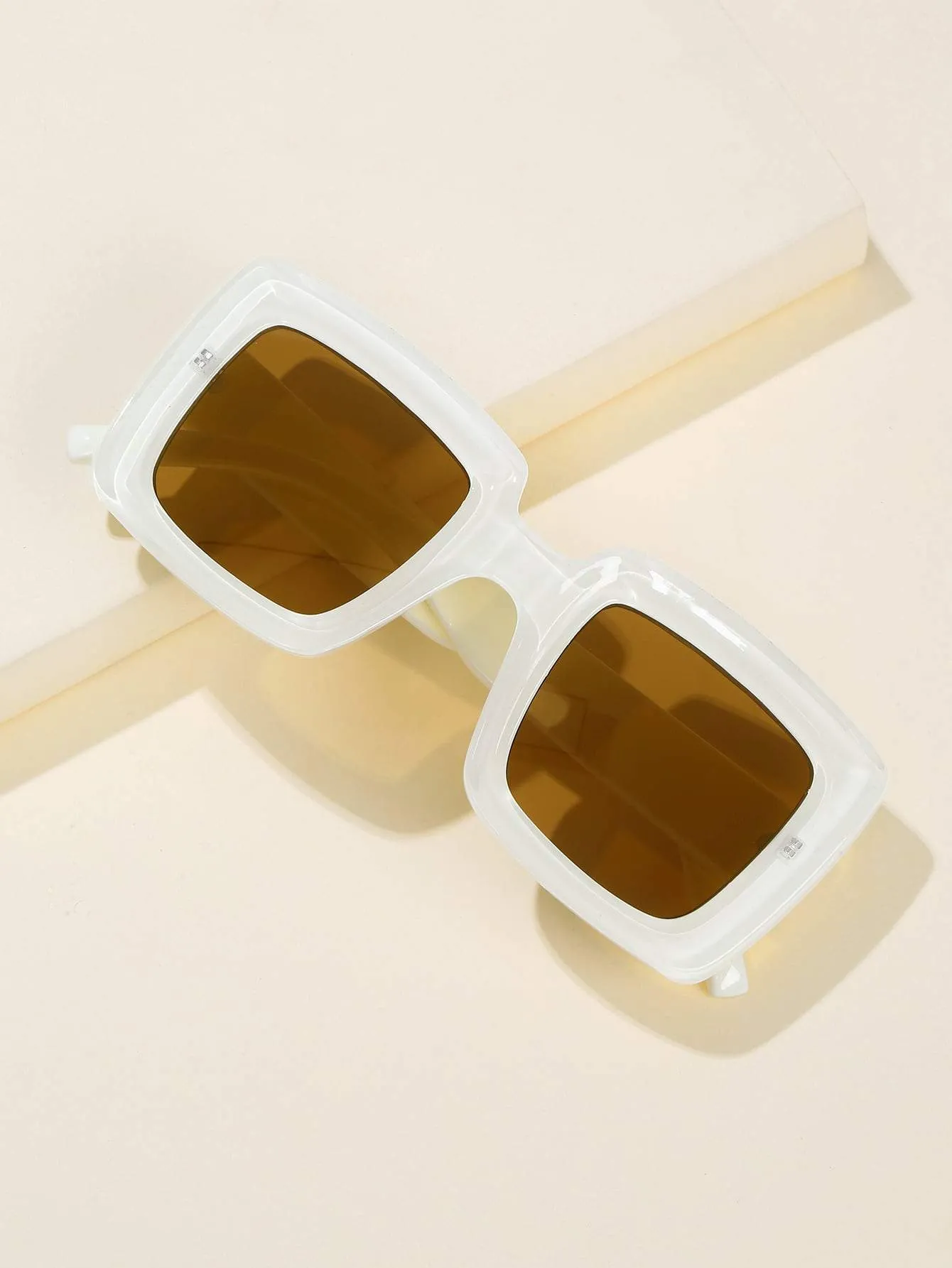 A Fashionista's Stunning Square Sunglasses