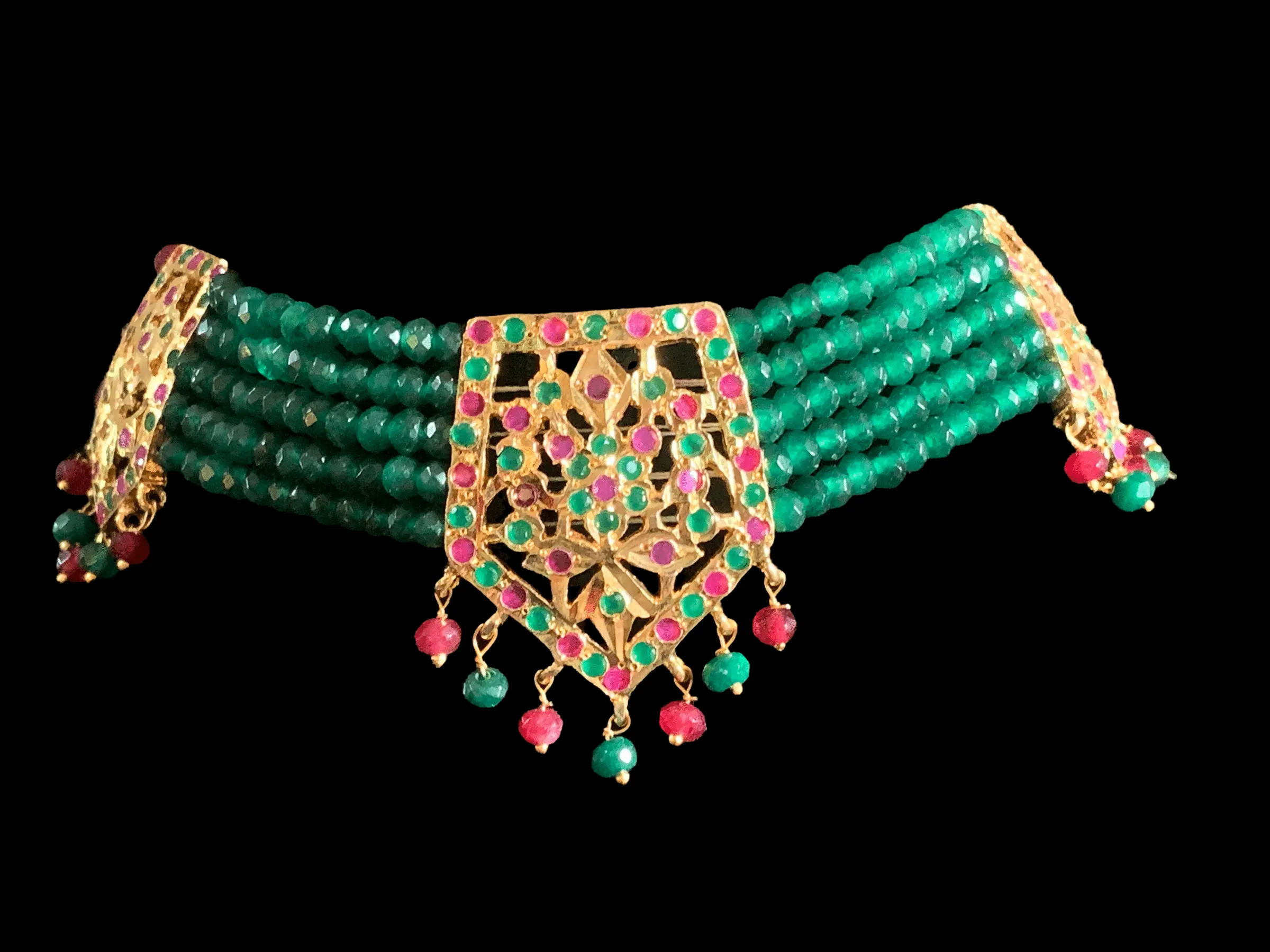 C34 Indu choker in red green  beads ( READY TO SHIP)