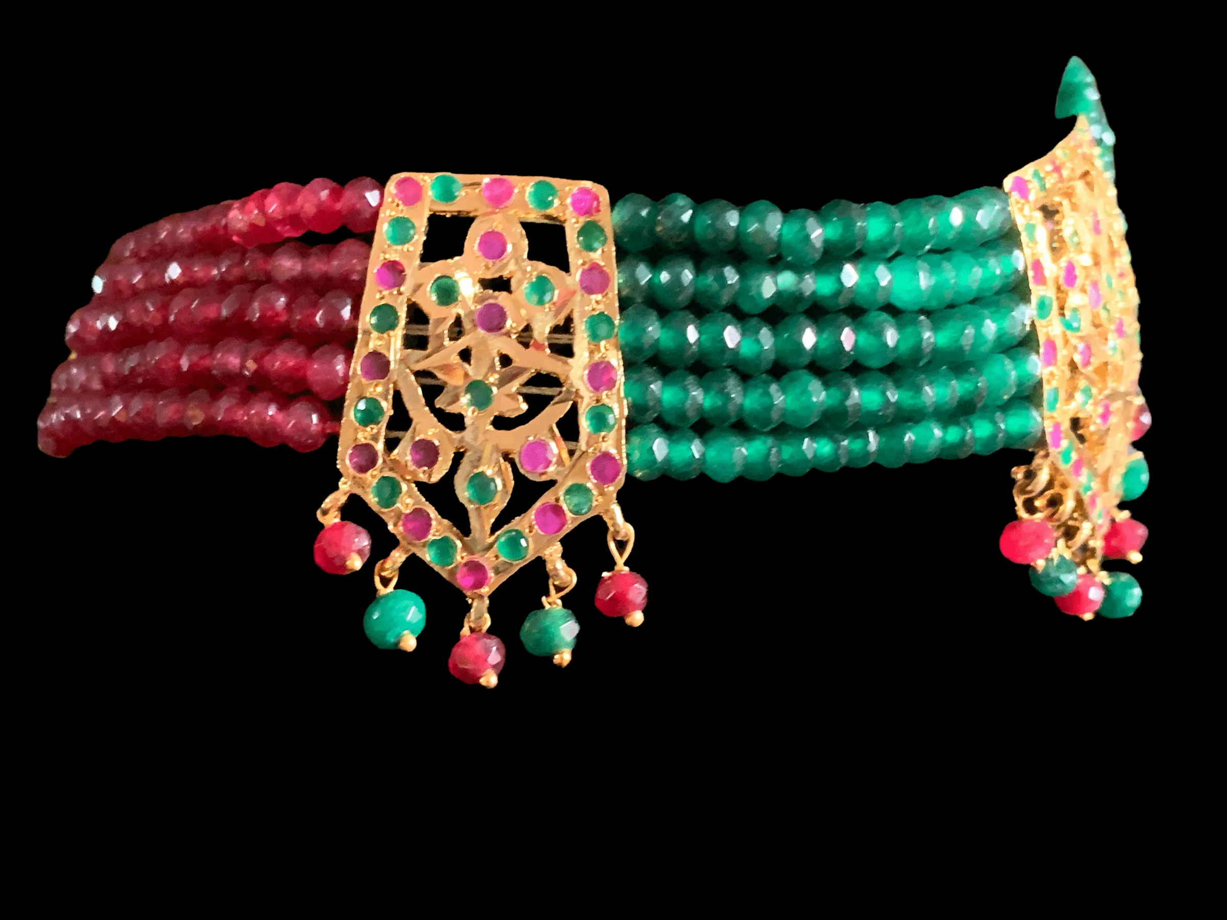 C34 Indu choker in red green  beads ( READY TO SHIP)