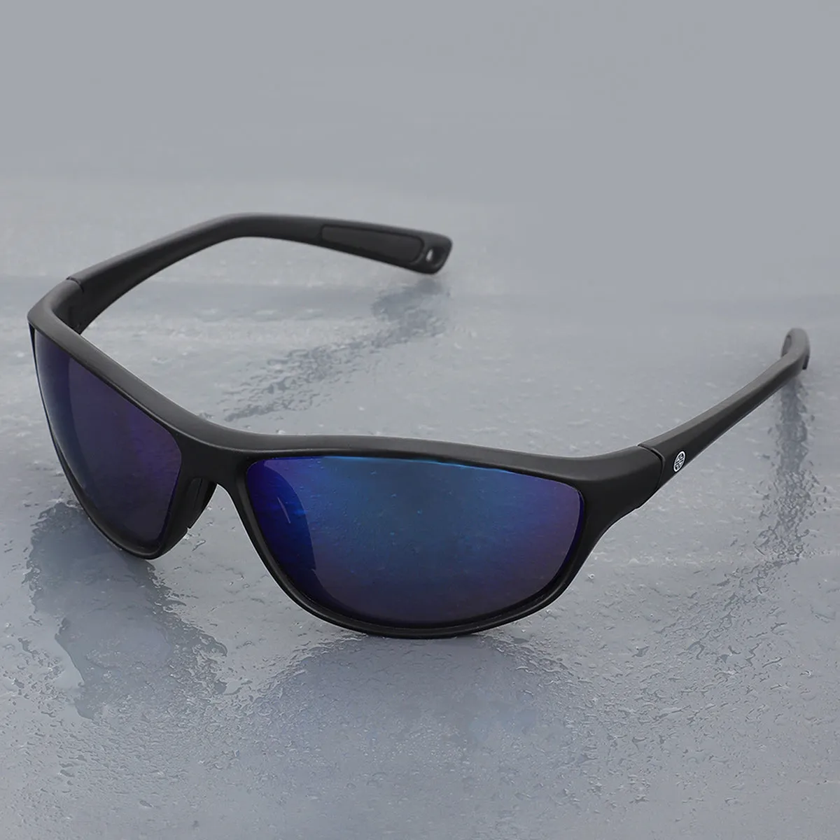 Carlton London Black Toned Uv Protected Sports Sunglasses For Men