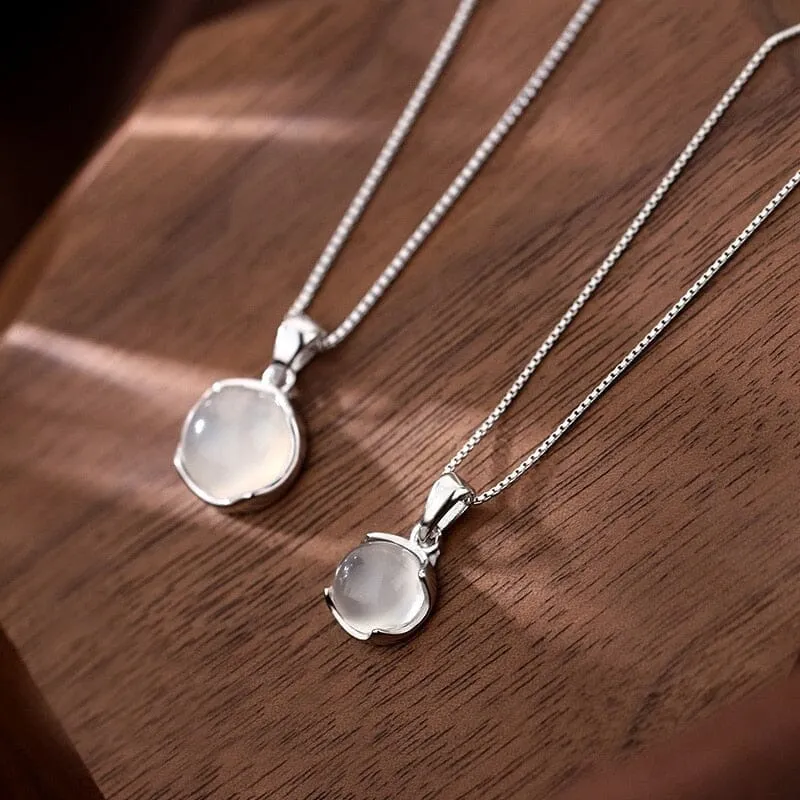 Choker Clavicle Moonstone Pendant Necklace