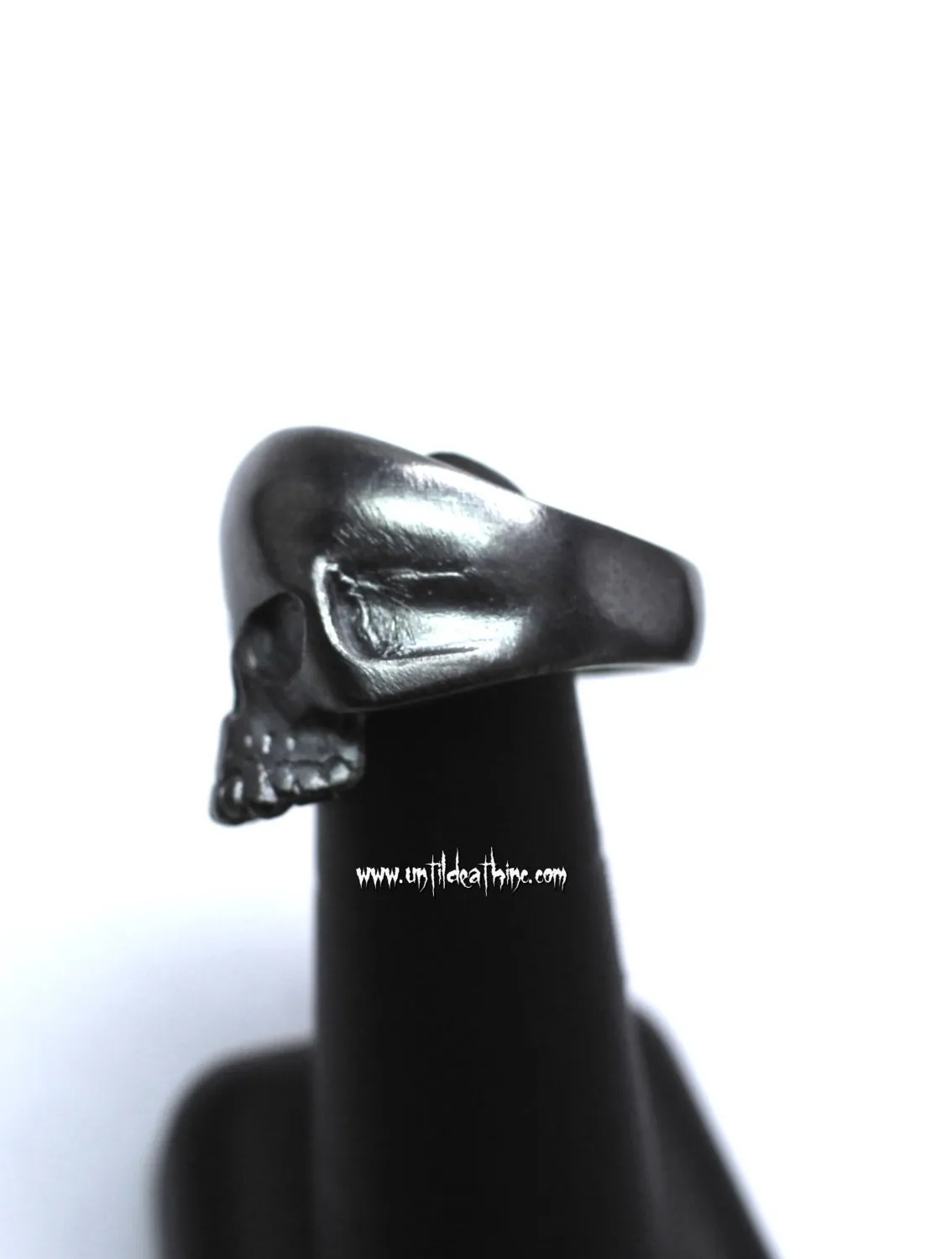 Dark Black Patina No Jaw Skull Ring. Heavy 925 Sterling Silver. All Men's US Sizes. UDINC0011