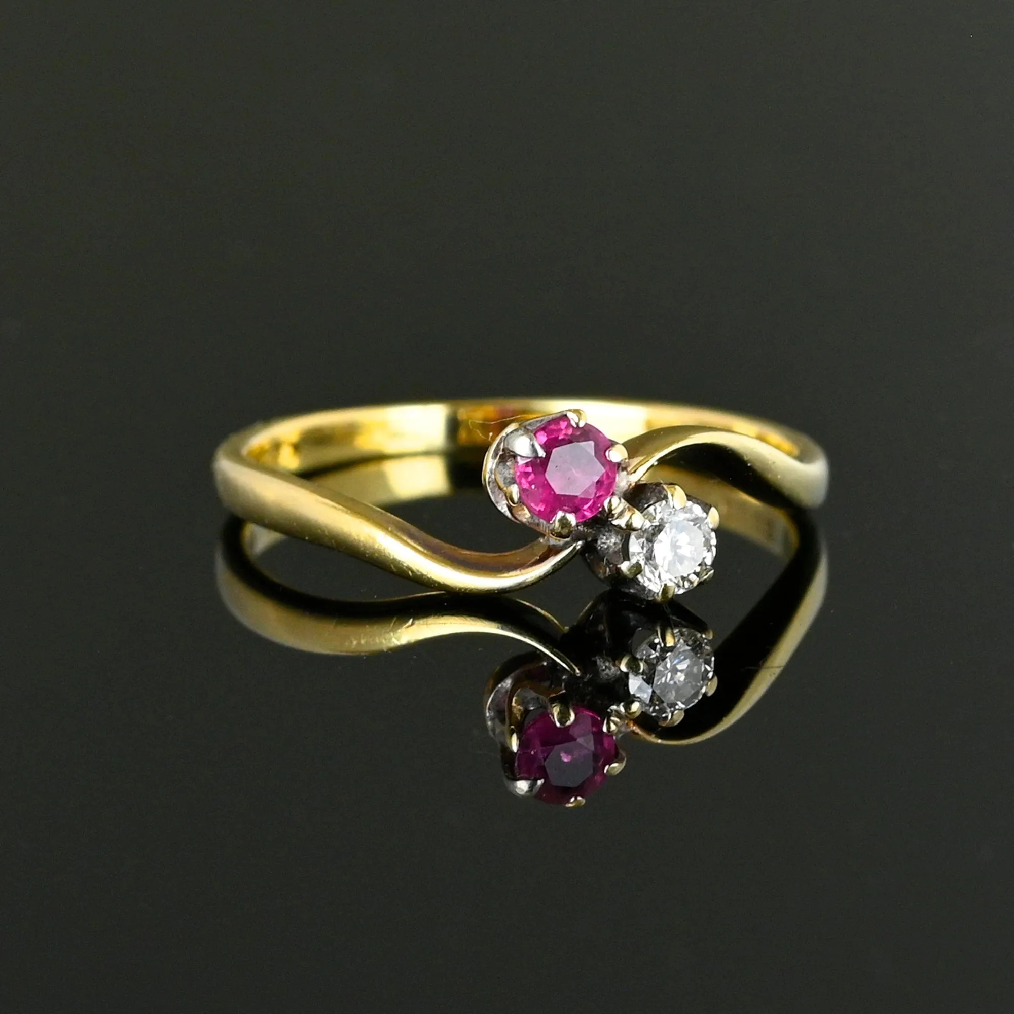 Edwardian Style Gold Toi et Moi Diamond Ruby Ring