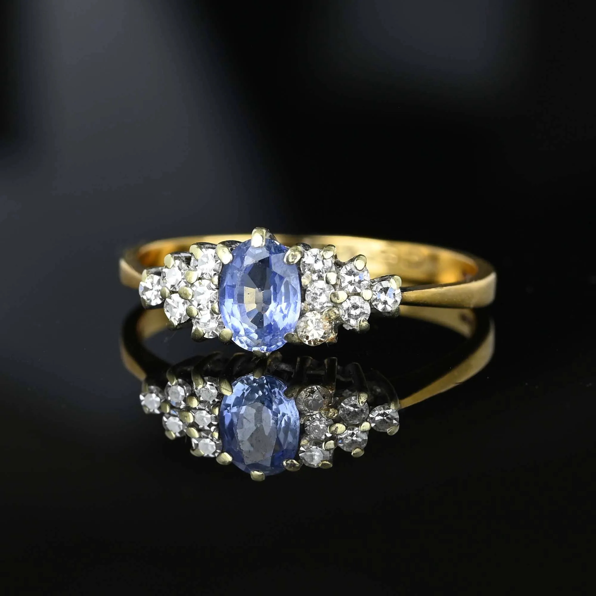 Gold Diamond Cluster Ceylon Sapphire Ring