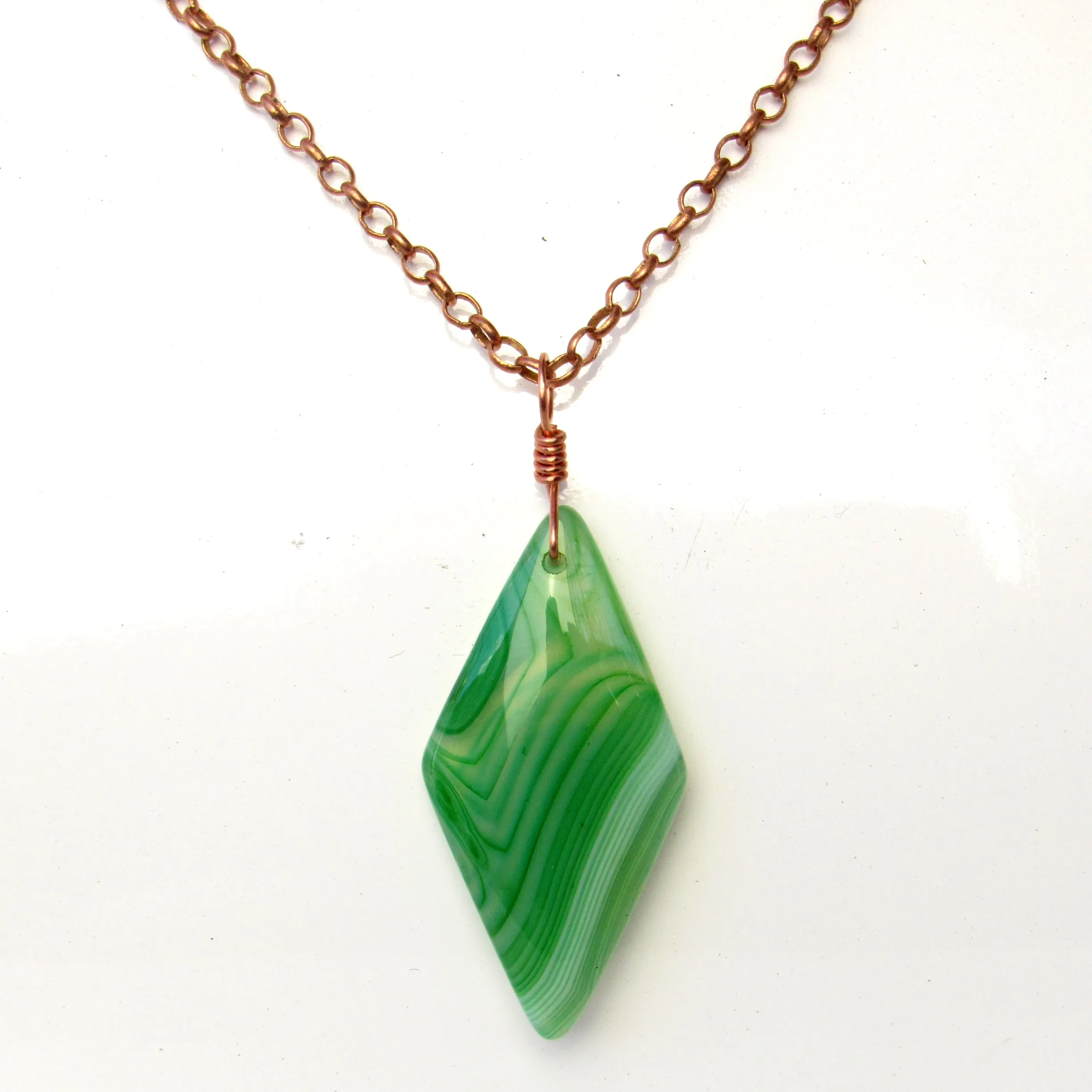 Green Agate gemstone pendant on genuine copper chain necklace