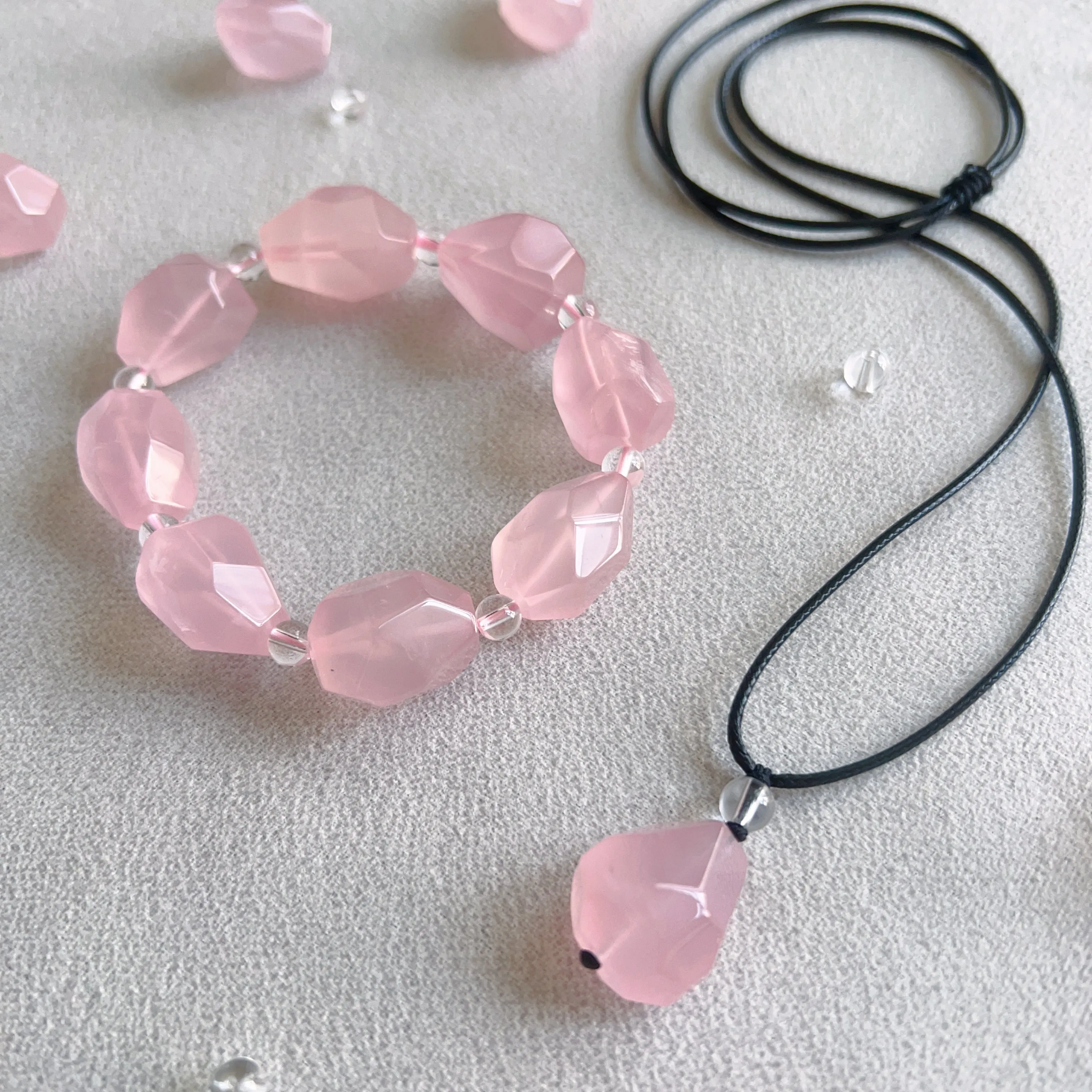 High Quality Free-formed Faceted Rose Quartz Pendant Necklace | Handmade Heart Chakra Jewelry Improve Your Love Life and Relationship