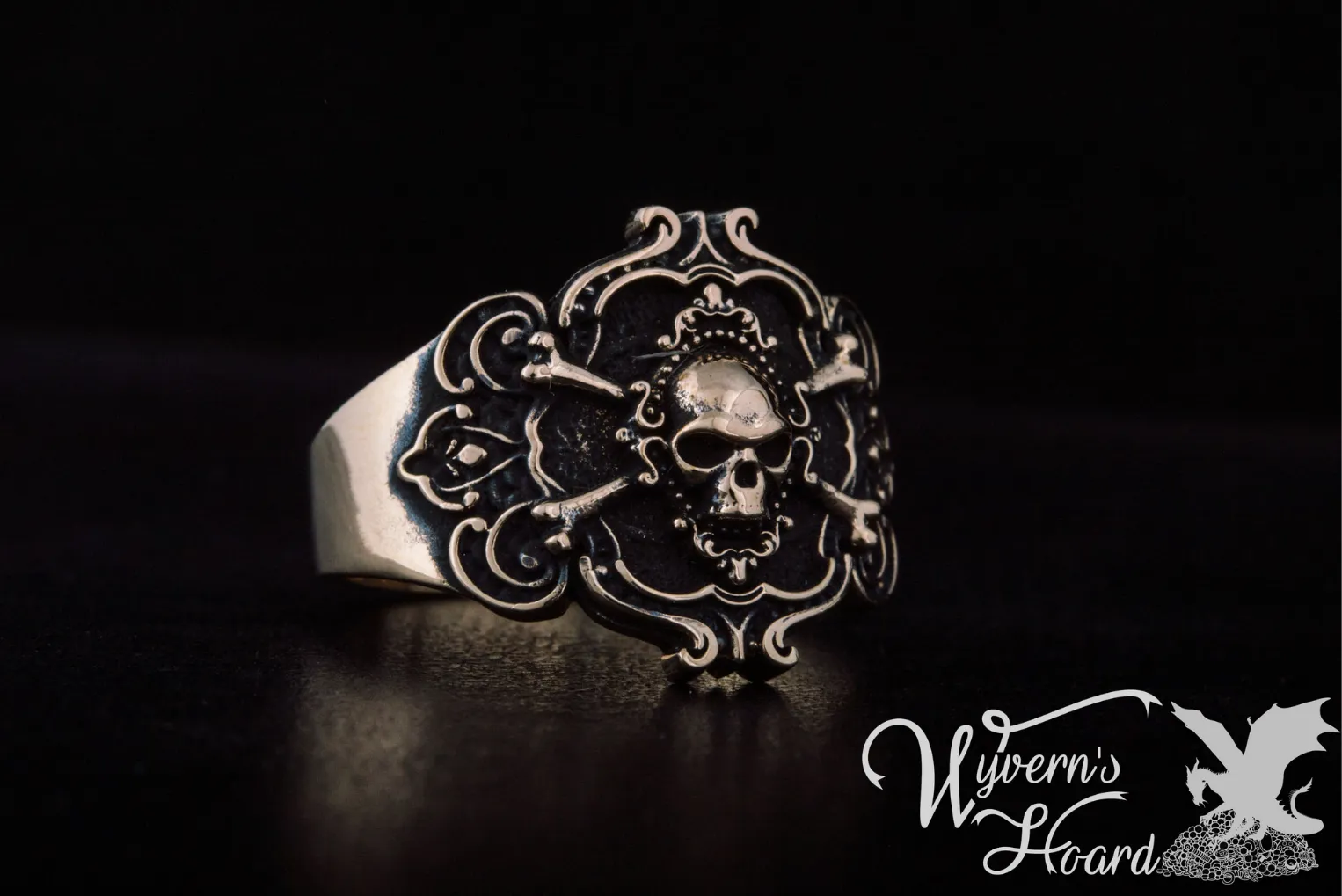 Jolly Roger Pirate Symbol Ring