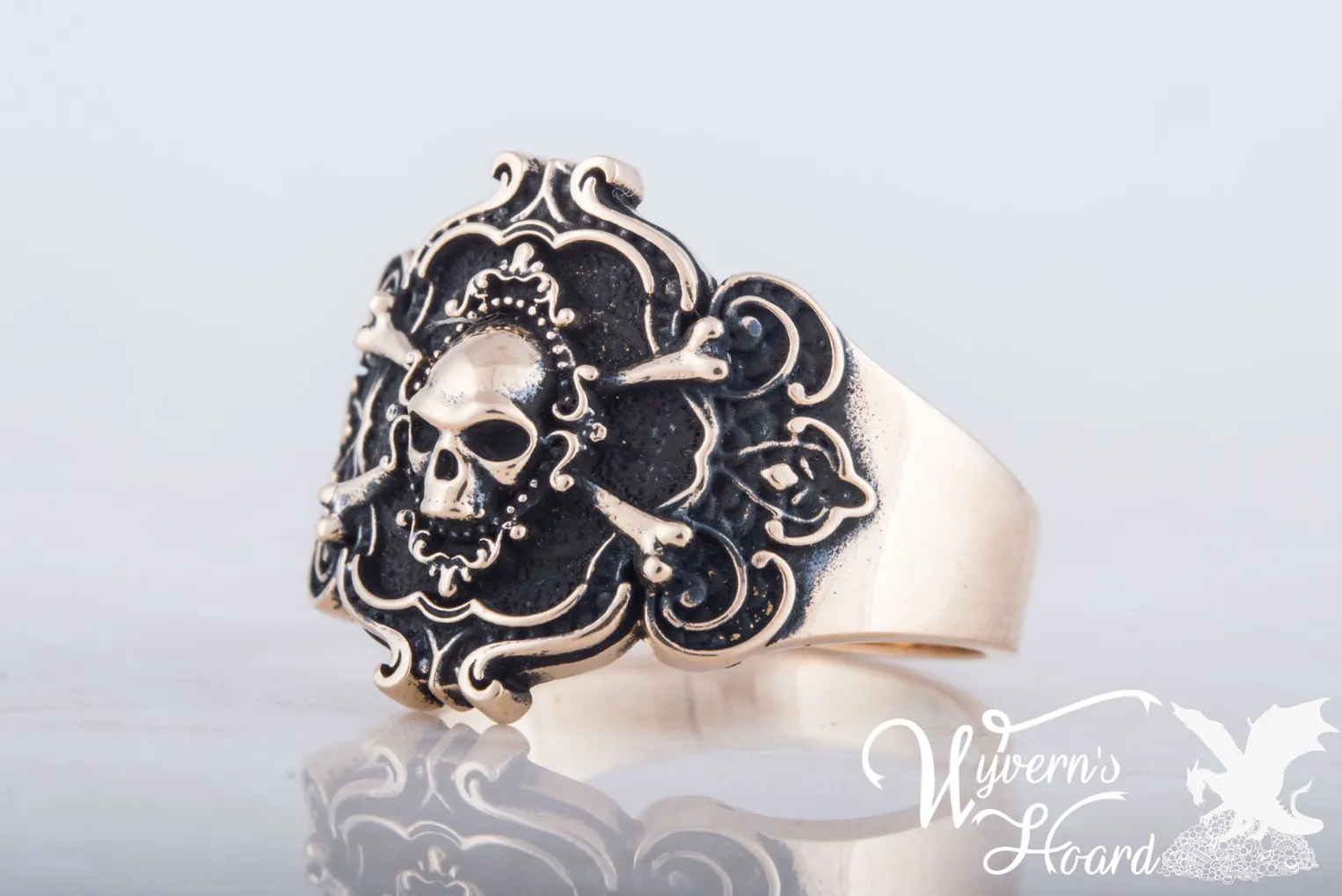 Jolly Roger Pirate Symbol Ring