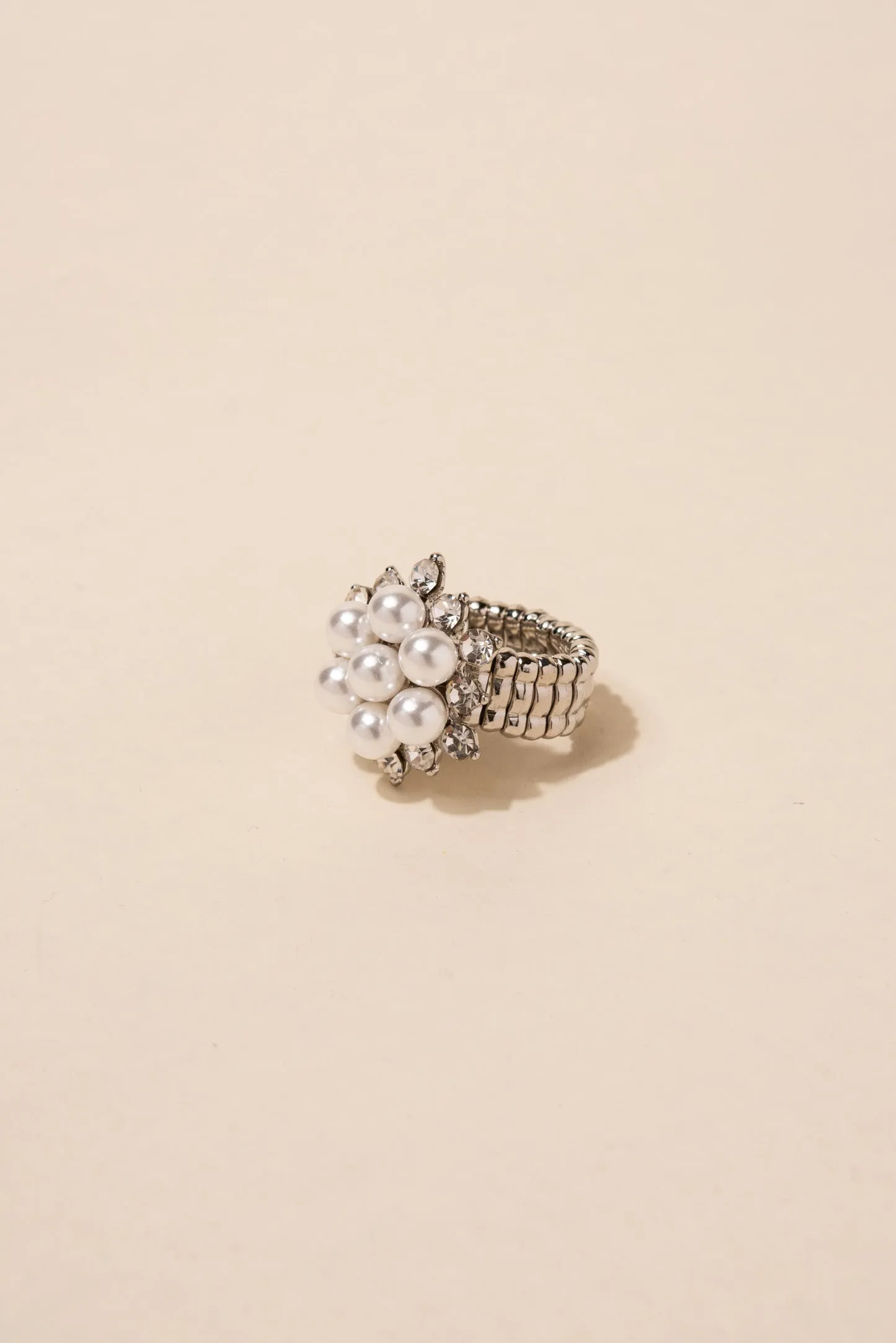 Lyla Pearl Flower Stretch Ring