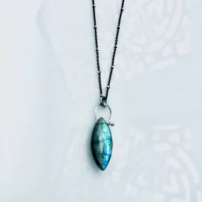 Oxi stirrup marquis labradorite Necklace