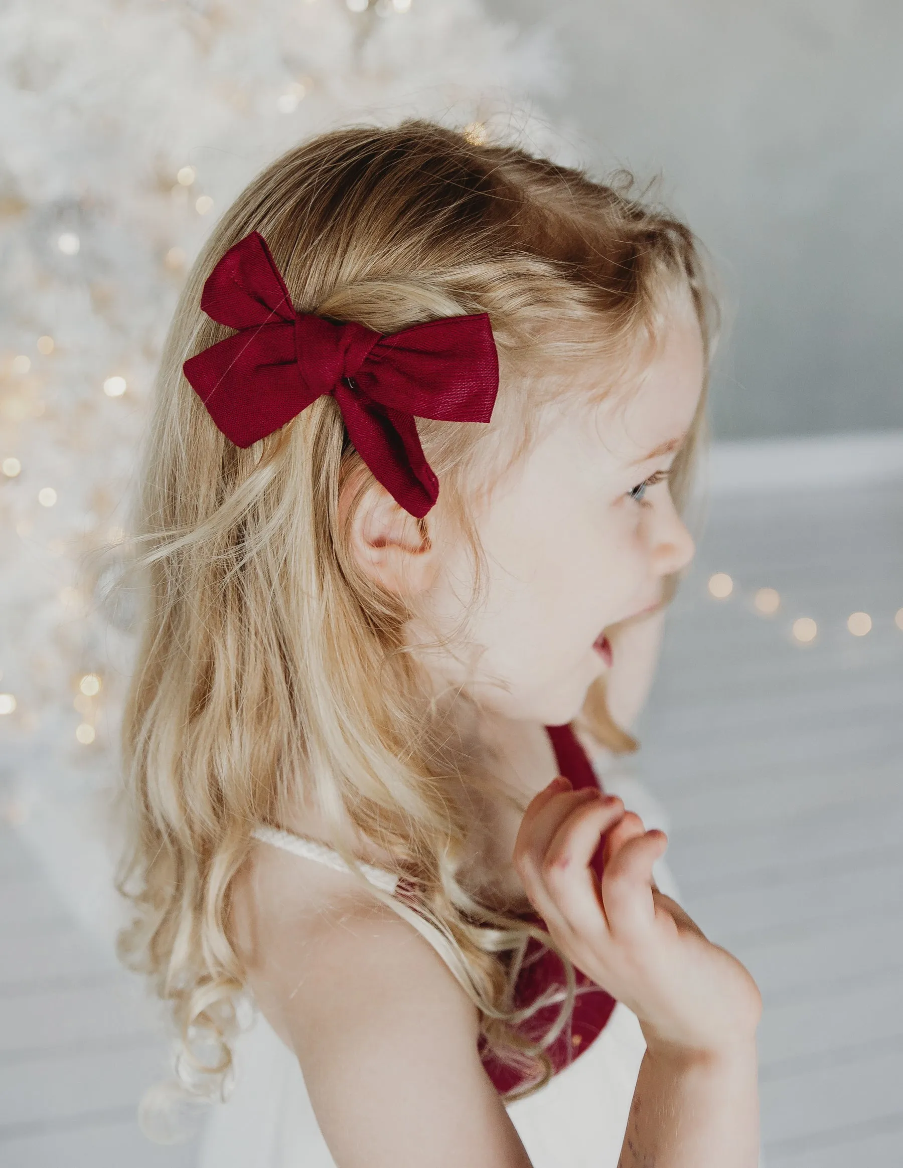 Skylah Pinwheel Linen Bow - Cherry Red