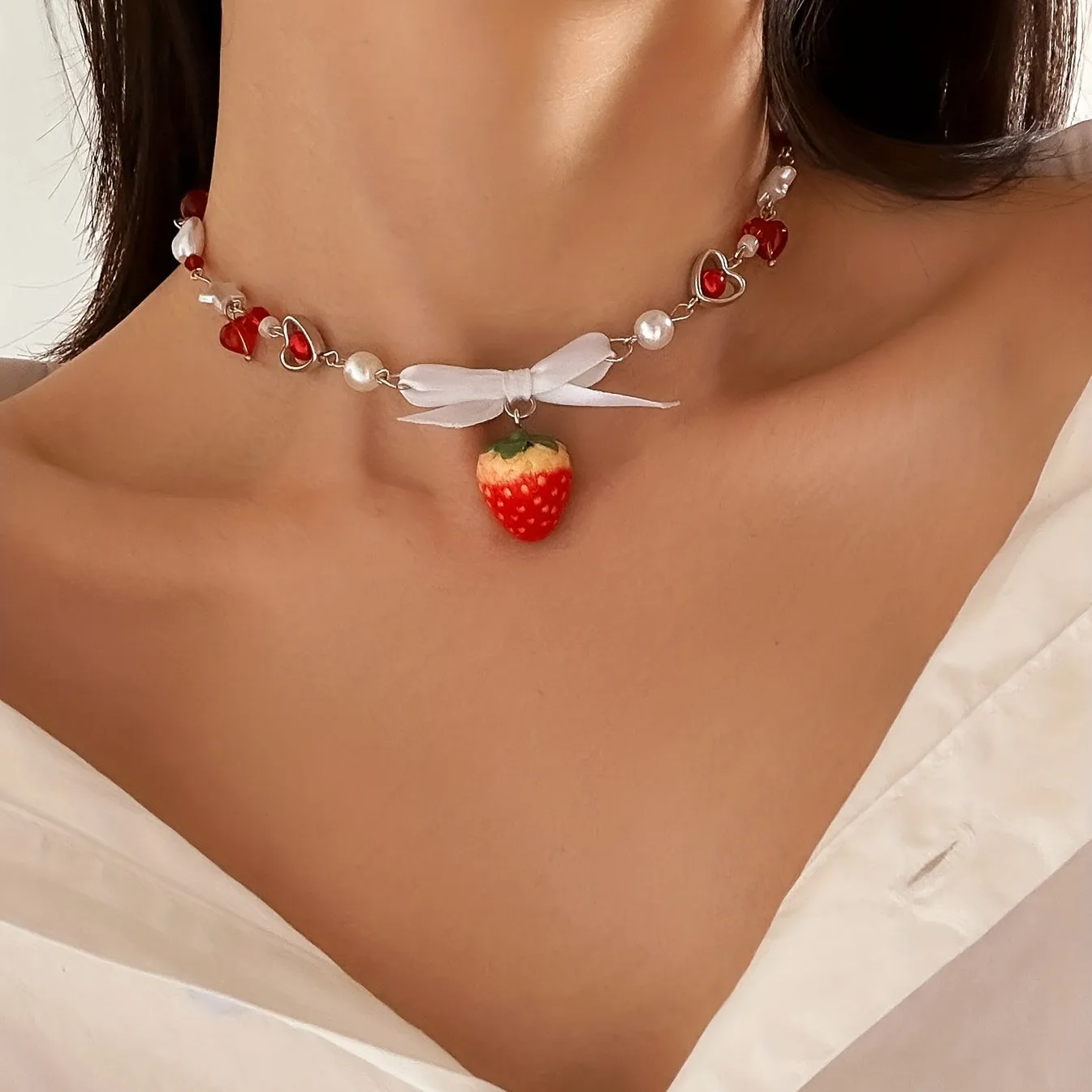 Sweet Strawberry Pendant Beaded Necklace - Perfect Gift for Girls for Summer Parties!