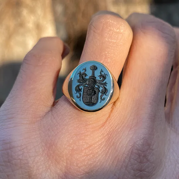 Vintage Coat of Arm Intaglio Ring